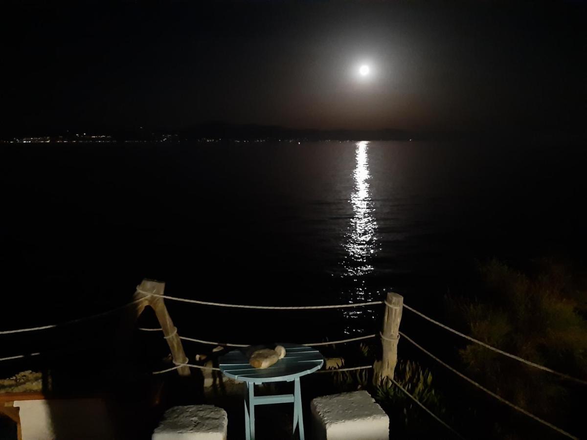 Dinas Inn Piso Livadi Dış mekan fotoğraf