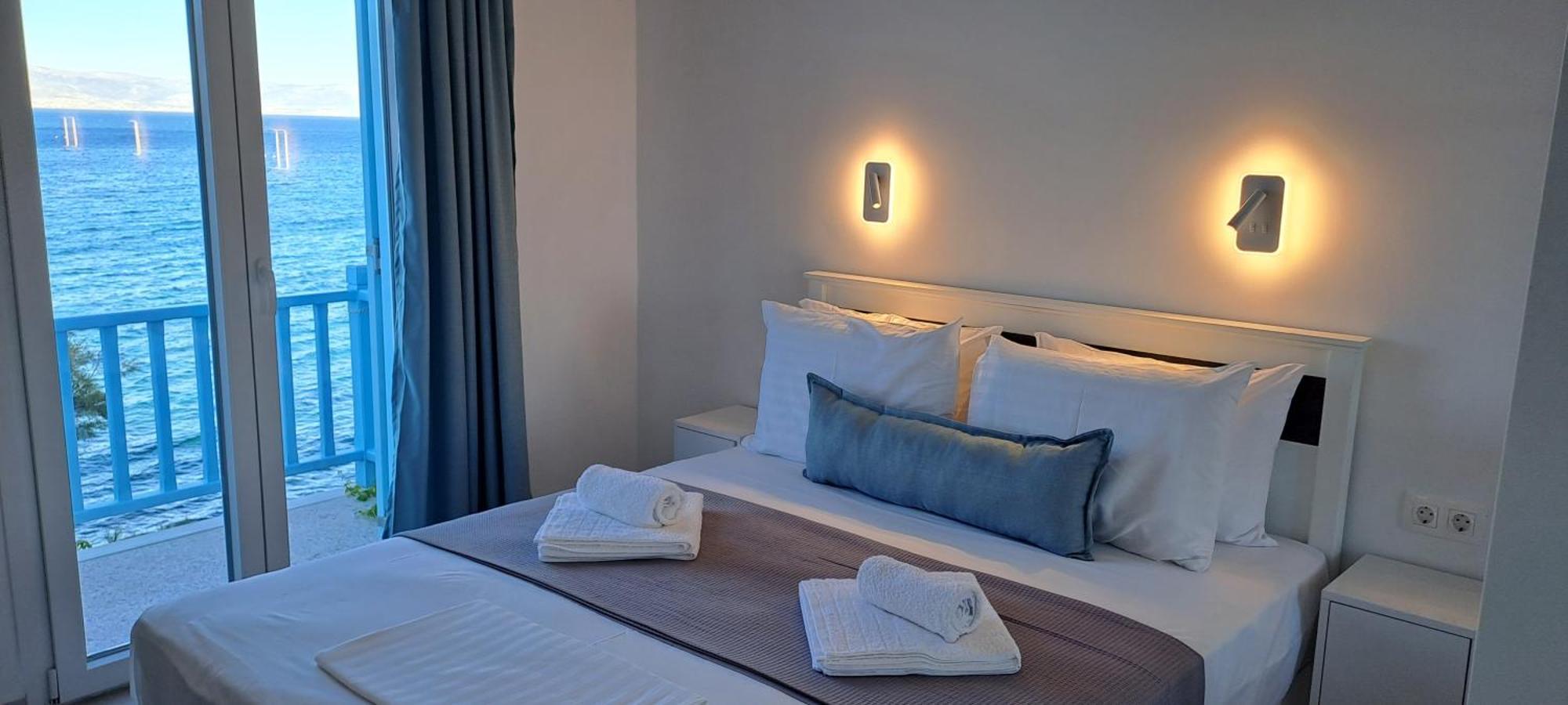 Dinas Inn Piso Livadi Dış mekan fotoğraf